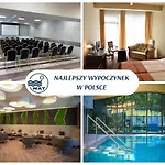 Hotel *** Nat